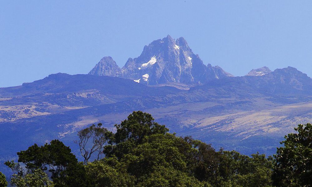 Mount Kenya tourism guide